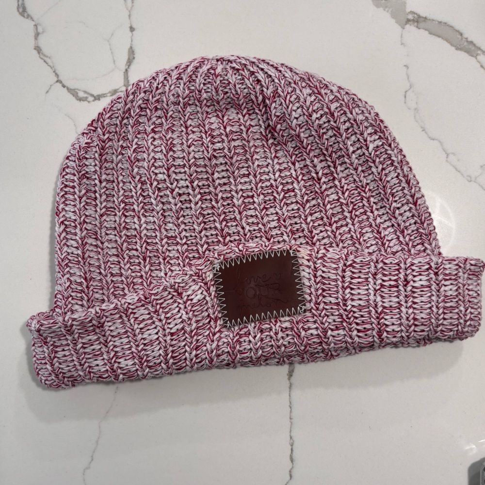 Love Your Melon Women’s Men's Red White Unisex Knit Hat Slouch Beanie Cotton OS